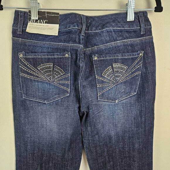 White House Black Market Womens Blanc 2R Universal Fit Bootcut Blue Jeans Classy - Picture 4 of 12